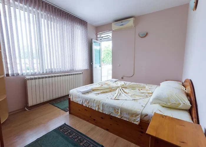 Guest house Ropotamo