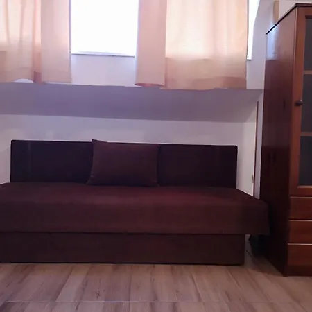 Guest house Ropotamo 2*